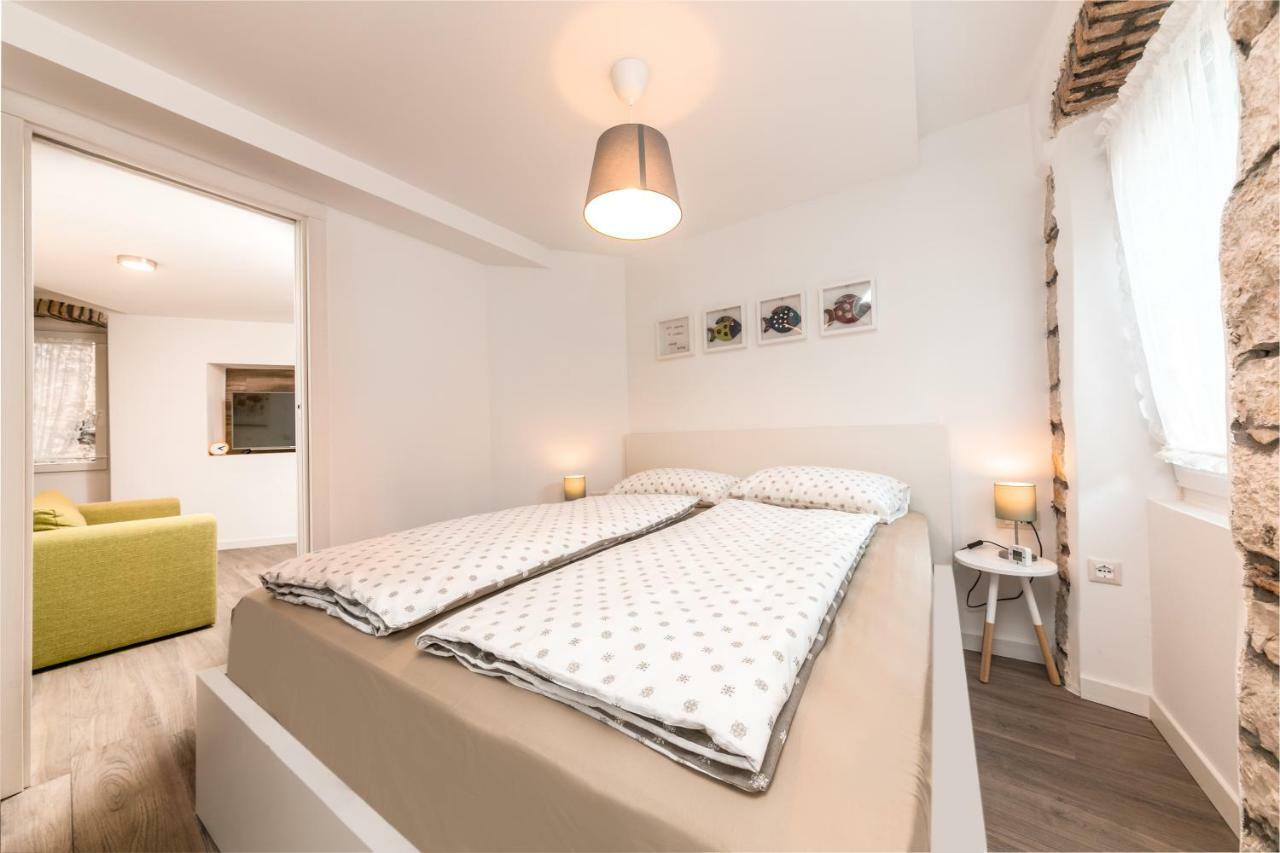 Mariva Downtown Apartment With Free Parking روفينج المظهر الخارجي الصورة